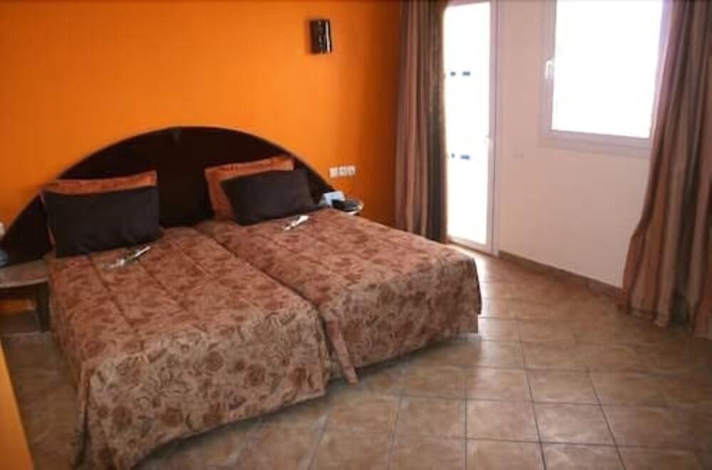 Appart'Hotel Intouriste Agadir Exteriör bild