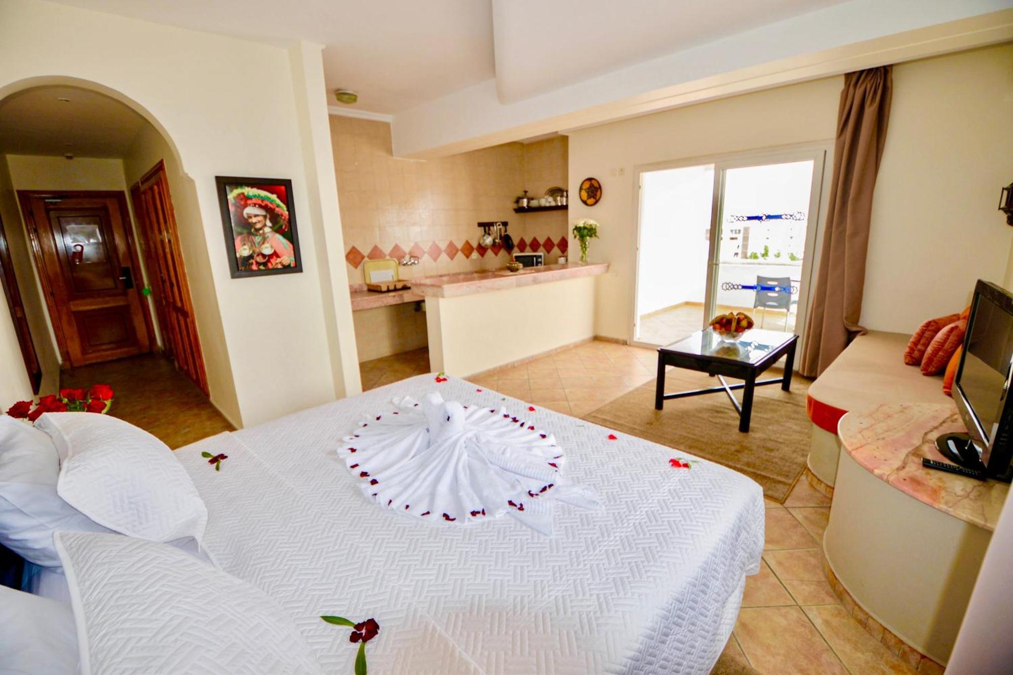 Appart'Hotel Intouriste Agadir Exteriör bild